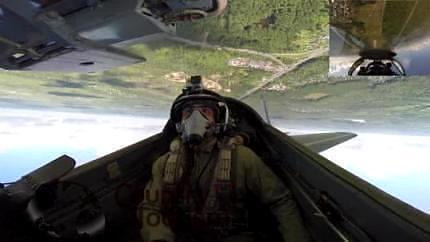 onboard-view-during-inverted-MiG-29-flight.jpg