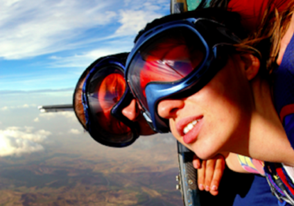 skydivers-looking-out-of-an-airplane.png