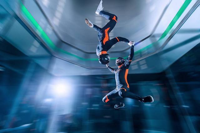 skydivers-practicing-in-a-wind-tunnel-in-Moscow.jpg